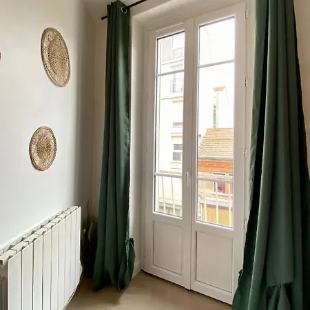 Appartamento Le Tropical #confort#proche Gare Clermont-Ferrand